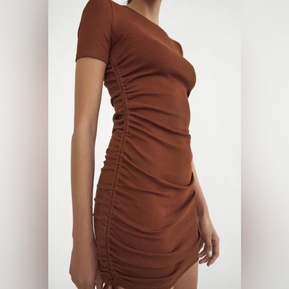 Zara | Grey Ruched Ribbed Dress - Picture 5 of 5